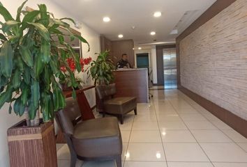 Suite en  Av. Eloy Alfaro 2432, Quito 170135, Ecuador