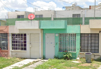 Casa en fraccionamiento en  Calle Jardines De Aranjuez, Los Héroes Tecámac Ii Sección Jardines, Tecámac, México, 55764, Mex