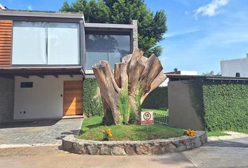 Casa en fraccionamiento en  Calzada De Los Reyes 472, Rancho Tetela, Cuernavaca, Morelos, México