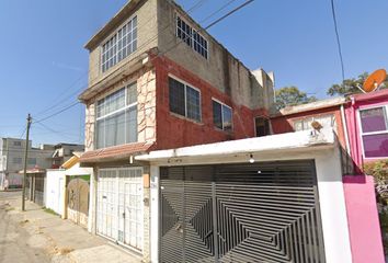 Casa en  Fuentes Del Valle, Tultitlán De Mariano Escobedo, Tultitlán, Edo. De México