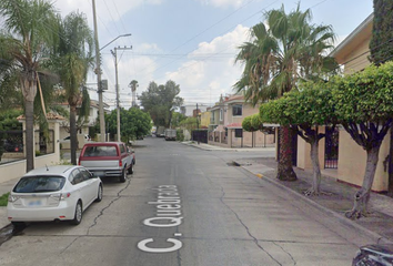 Casa en  Calle Quebrada, Bosques De La Victoria, Guadalajara, Jalisco, México