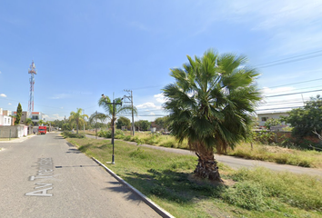 Casa en  San Antonio De La Punta, Avenida Trenistas, San Antonio De La Punta, Santiago De Querétaro, Querétaro, México