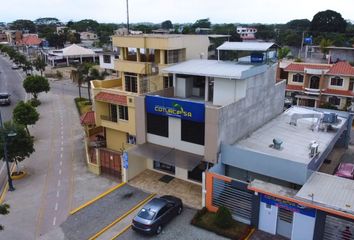 Casa en  Avenida Alejandro Castro Benites, Machala, El Oro, Ecuador