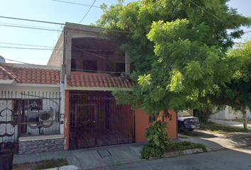 Casa en  C. Ingenio El Aguila, Alameda, 81271 Los Mochis, Sin., México