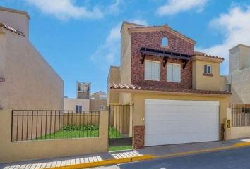 Casa en fraccionamiento en  Boulevard Santa Catarina, Hacienda La Herradura, Pachuca De Soto, Estado De Hidalgo, México