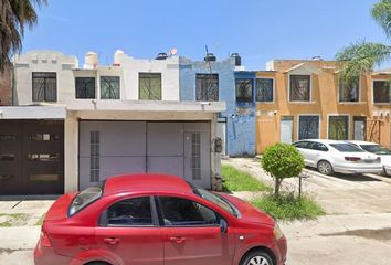 Casa en fraccionamiento en  Calle Bosque De Datmor, Pradera Del Bosque, León, Guanajuato, México