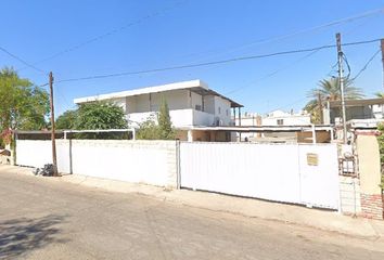 Casa en  Avenida República De Chile, Alamitos, Mexicali, Baja California, México