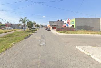 Casa en  Avenida Trenistas, San Antonio De La Punta, 76137 Santiago De Querétaro, Qro., México