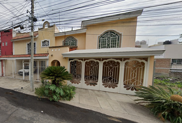 Casa en  Constitución De 1857 3367, El Tapatío, San Pedro Tlaquepaque, Jalisco, México