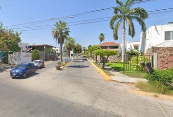 Casa en fraccionamiento en  Olmo, Mazatlán, Sinaloa, México