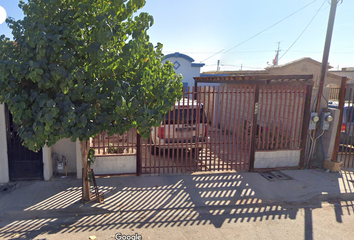 Casa en  Av. De Los Godos, Villa Del Rey Tercera Etapa, Mexicali, Baja California, México