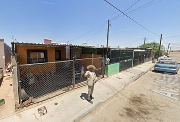 Casa en  Los Encinos, Mexicali