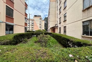 Departamento en  Av. Ajaví, Quito, Ecuador