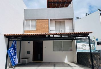 Casa en condominio en  Calle Valle De La Noria, Zibata, Condominio Citea, Zibata, Condominio Ceiba, El Marqués, Querétaro, 76269, Mex