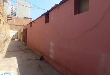 Terreno en  Av. La Libertad, San Miguel, Perú