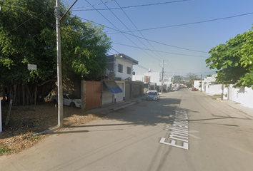 Casa en  Emiliano Zapata, Paraíso Salagua, Manzanillo, Colima, México