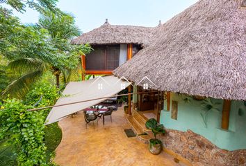 Casa en  Tierraluz Eco Community, Nayarit, México