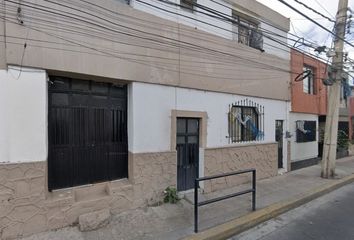 Casa en  Federico Medrano, Insurgentes, Guadalajara, Jalisco, México