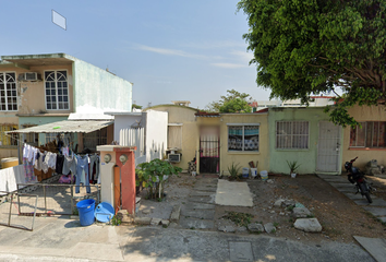 Casa en fraccionamiento en  Alberto Fuster 70, Fraccionamiento Hacienda Sotavento, 91699 Veracruz, Ver., México