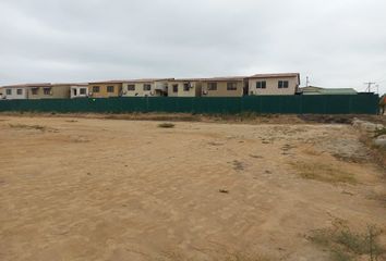 Terreno Comercial en  Urbanización Villa Club, Ecuador