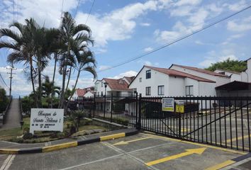 Casa en  Paseo La Castellana, Avenida De Las Américas #50, Pereira, Risaralda, Colombia