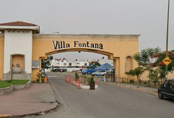 Casa en  Fraccionamiento Villa Fontana, San Pedro Tlaquepaque