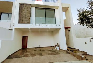 Casa en  Boulevard Timoteo Lozano, León, Guanajuato, 37547, Mex