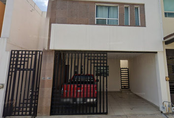 Casa en  Calle Cumbres De Asturias, Cumbres Elite 7o. Sector, Monterrey, Nuevo León, México