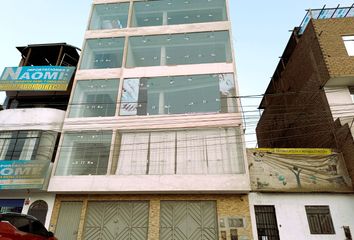 Local comercial en  Avenida Héroes Del Alto Cenepa 25, Urbanización Residencial El Pinar, Comas, Lima, Per