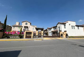 Casa en  Fraccionamiento Real Toscana, Ojo De Agua, Estado De México, México