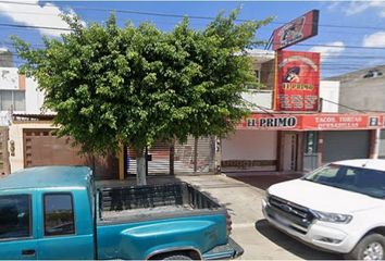 Casa en  Blvd. Paseo De Jerez Y Colina Del Pirul, Colinas De Santa Julia, León, Guanajuato, México