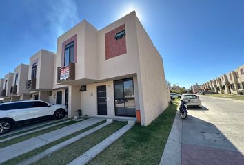 Casa en  C. Genova 1136, Palermo, Jalisco, México