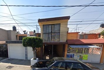 Casa en  Prados De Caoba, Prados De Aragon, Nezahualcóyotl, Edomex, México