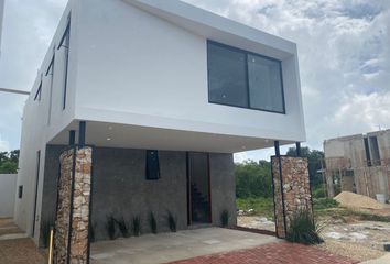 Casa en fraccionamiento en  Conkal, Yucatán, México