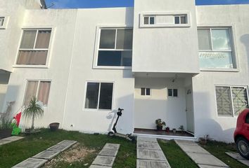 Casa en  Avenida La Hacienda, Cuyagua, Cancún, Benito Juárez, Quintana Roo, 77535, Mex