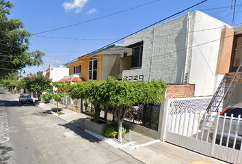 Casa en  Calle Jesús Galindo Y Villa, Jardines De La Paz, Guadalajara, Jalisco, México