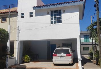 Casa en  Paseo Shiraz 988, Residencial Viñedos, Viñedos, Culiacán, Sinaloa, México