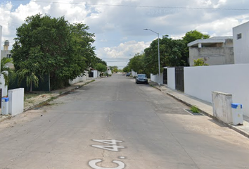 Casa en  Calle 81, Fraccionamiento Diamante Paseos De Opichén, Mérida, Yucatán, México