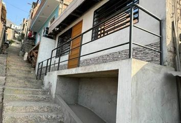 Casa en  Calle Los Laureles Este 260, Carabayllo 15321, Perú