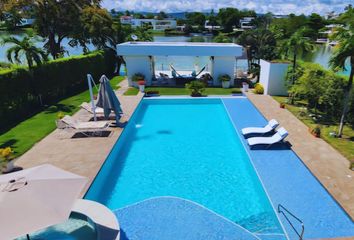 Villa-Quinta en  Guatape, Guatapé, Antioquia, Colombia