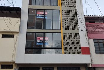 Apartamento en  Carrera 12 #4-17, Los Libertadores, Cali, Valle Del Cauca, Colombia