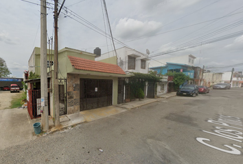 Casa en  Calle Los Pinos, Guayabal, Villahermosa, Tabasco, México