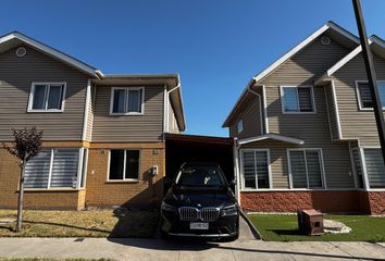 Casa en  Avenida Ejército Libertador 1281, Puente Alto, Chile