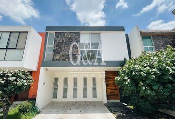 Casa en  Santillana Coto 6, Coto 6 Santillana Residencial, Boulevard León, Zapopan, Jalisco, México