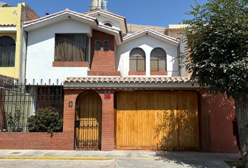 Casa en  Urbanización Panorama Arequipa, Arequipa, Perú