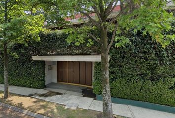 Casa en  Bosques De Las Lomas, Ciudad De México, Cdmx, México