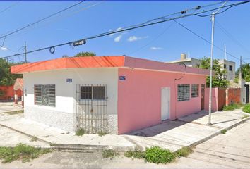 Casa en  Calle 32 327, San Luis, Mérida, Yucatán, México