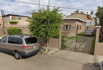 Casa en  Manuel Meza, Buena Vista, Burocrata Ruiz Cortinez, Tijuana, Baja California, México