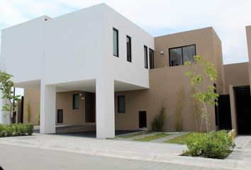 Casa en condominio en  Zibatá, Querétaro, México