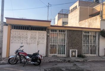 Casa en  Las Rosas, Santiago De Querétaro, Querétaro, México